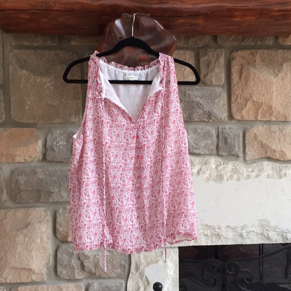 Pretty blouson top